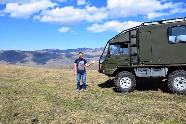 Offroad Camper in Kazakhstan Mountains